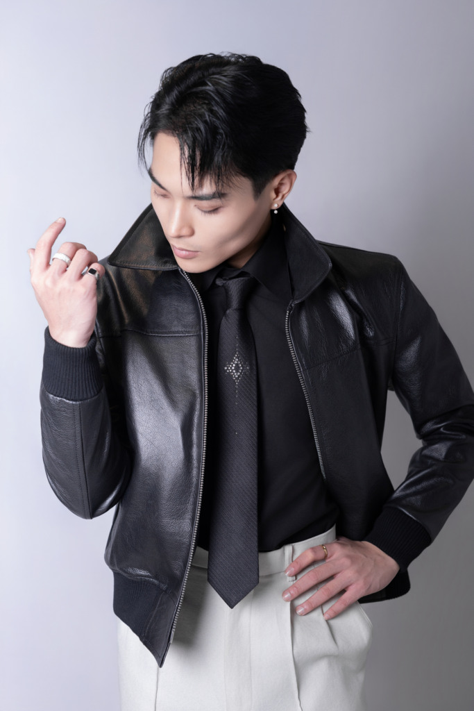 MOBSTER BOMBER LEATHER JACKET - Đen - Ảnh 11