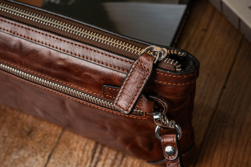 SMOKE CLUTCH HORSEHIDE - Nâu Chocolate - Ảnh 4