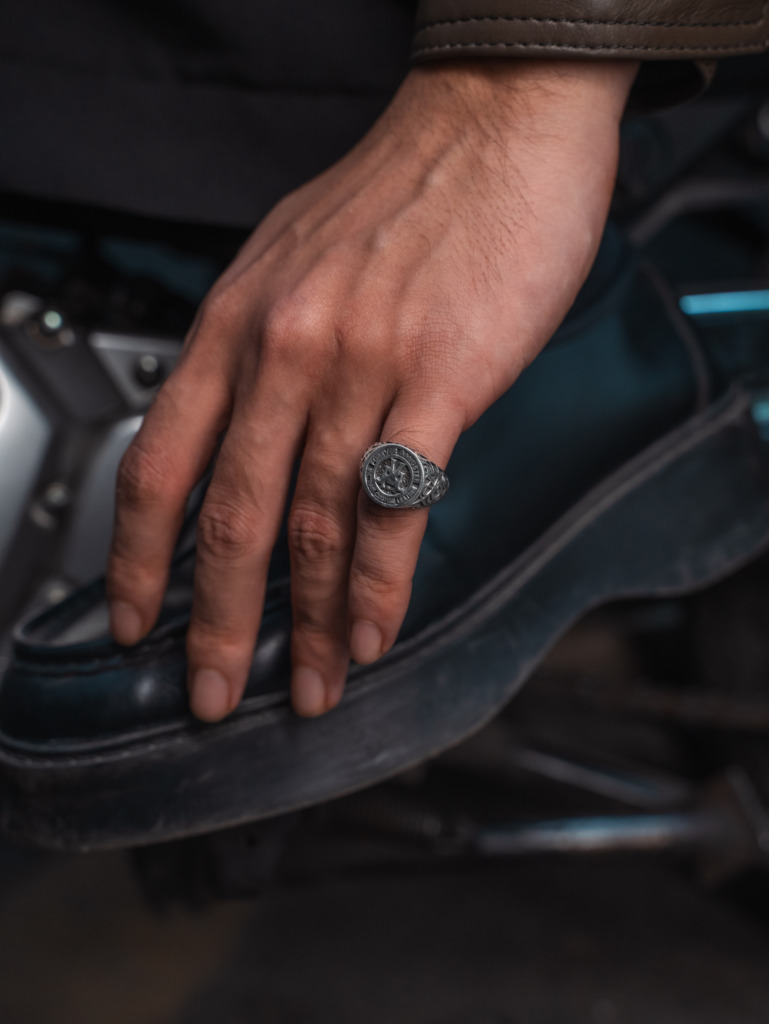 "Al Capone" Signet Ring - Ảnh 15