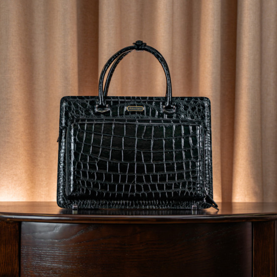 Valente Crocodile Leather Bag - Đen