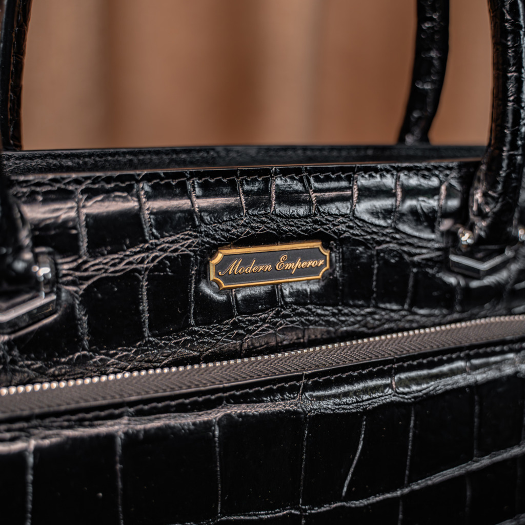 Valente Crocodile Leather Bag - Đen - Ảnh 3