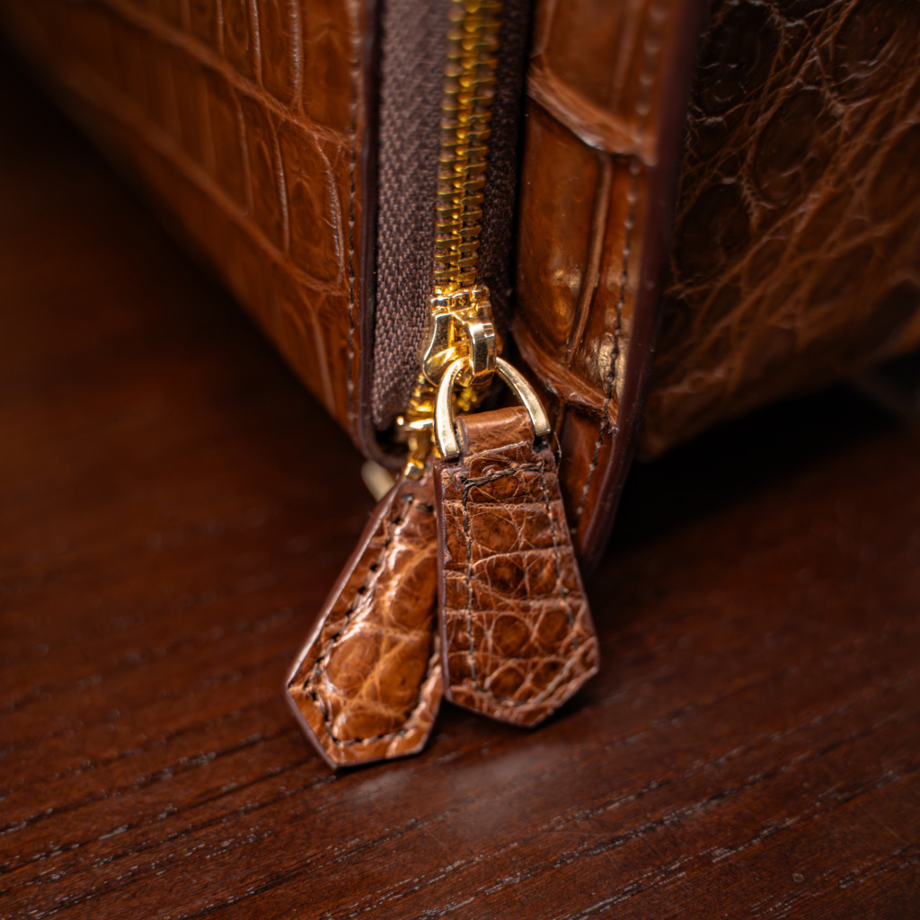 Valente Crocodile Leather Bag - Nâu - Ảnh 5